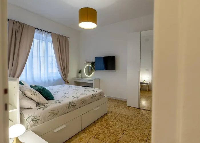 The Living Garden Apartment
